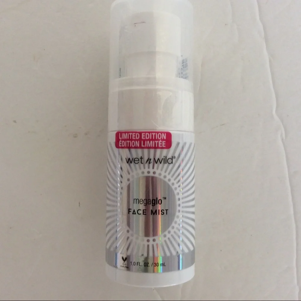 WET N WILD MEGAGLO SETTING SPRAY LIMITED EDITI…